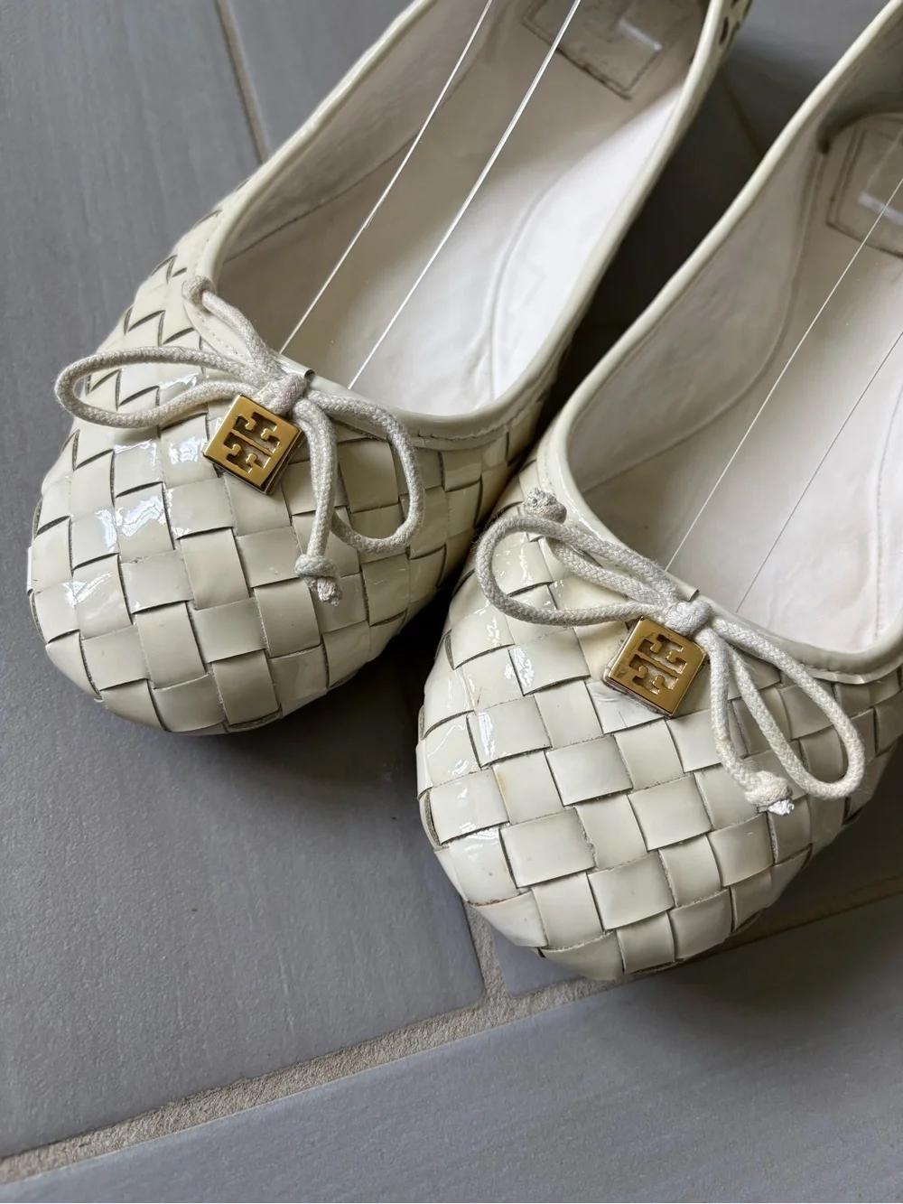 Tory Burch Prescott Woven Patent Leather Ballet Flats with Gold Logo